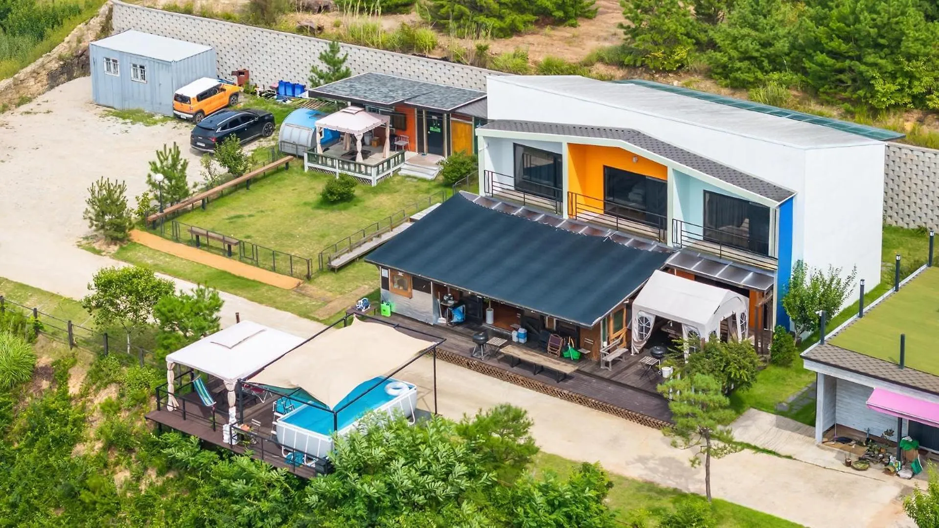 Ganghwado Labyrinthos Companimal Pension Incheon