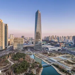 오크우드 프리미어 아파트호텔