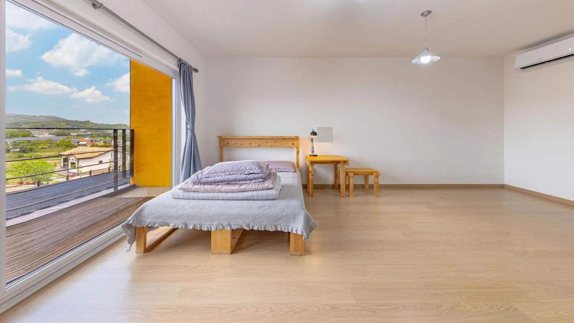 Ganghwado Labyrinthos Companimal Pension Incheon 0*,  South Korea
