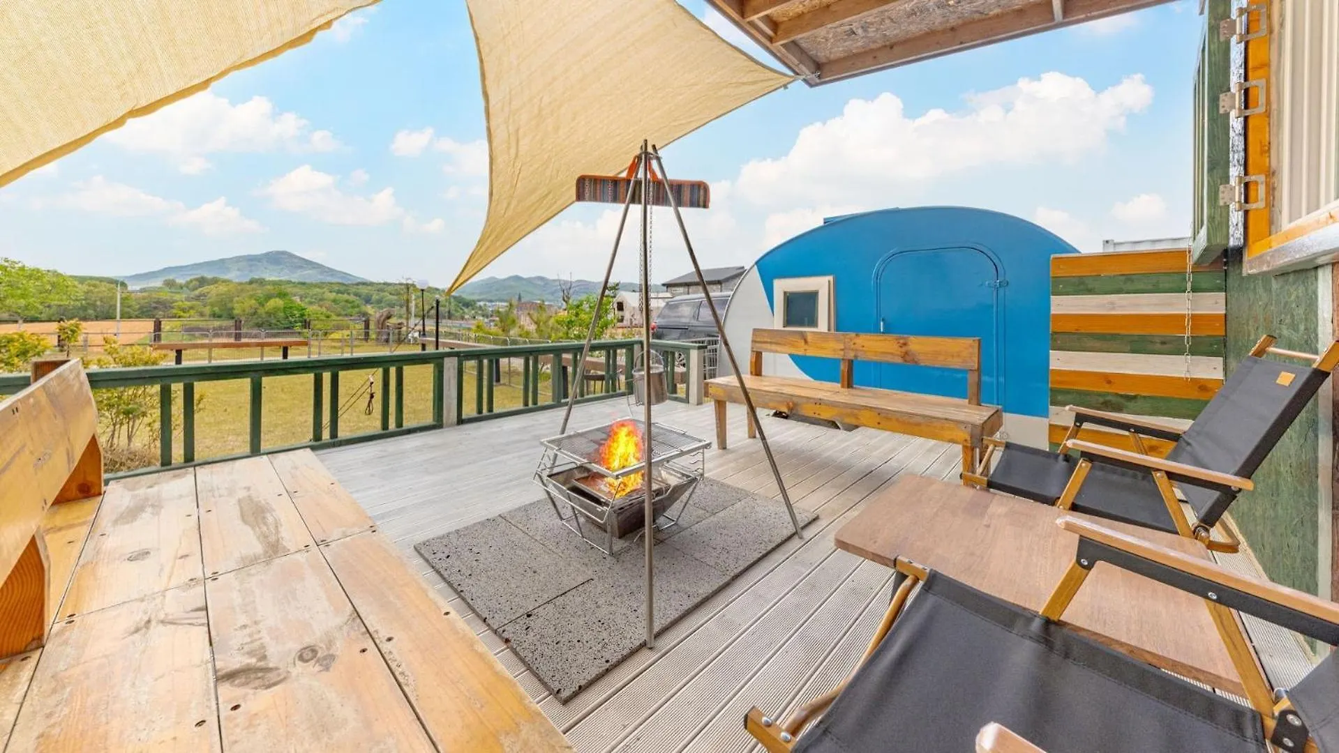 Ganghwado Labyrinthos Companimal Pension Incheon South Korea