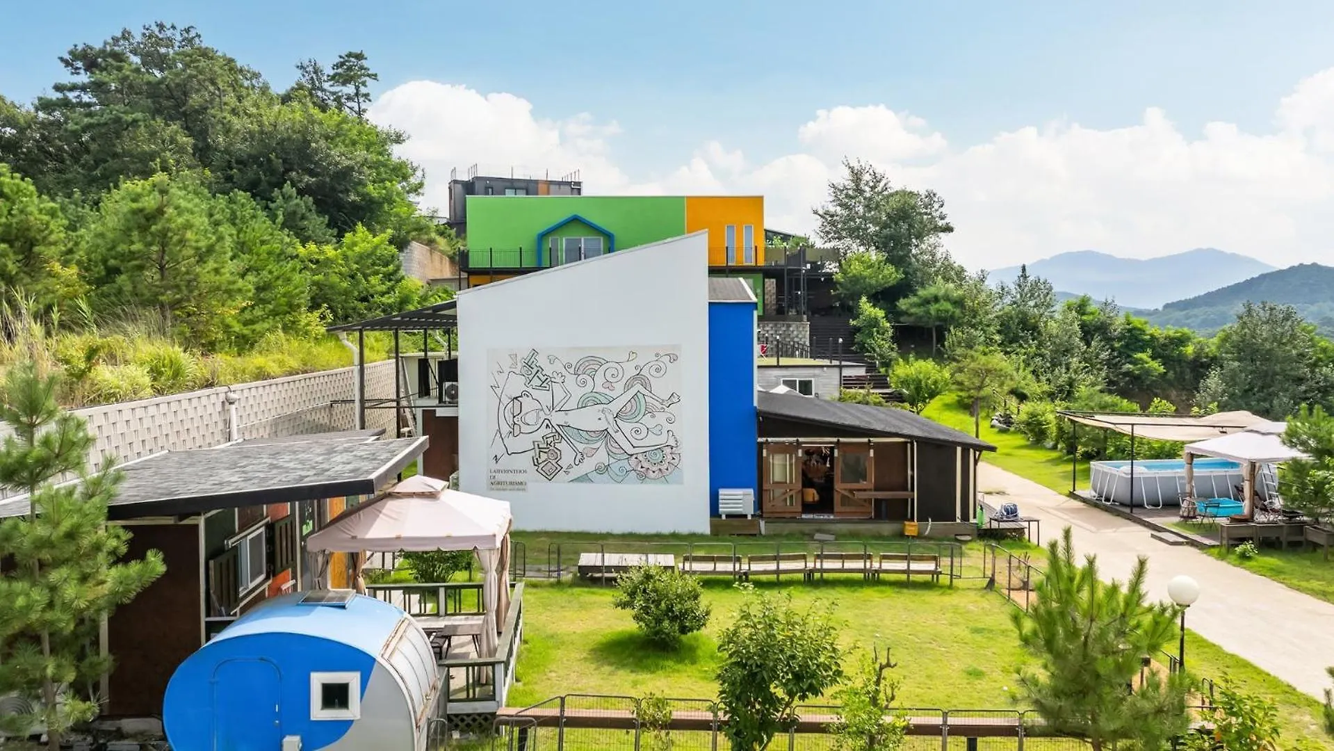 Ganghwado Labyrinthos Companimal Pension Incheon